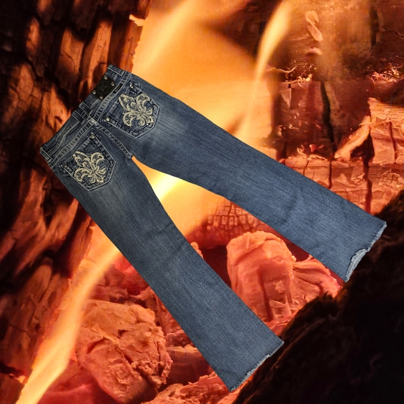 Miss Me Blue Boot Cut Jeans with Rhinestone Fleur-de-Lis - Picture 2 of 7